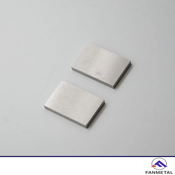 Plat Tungsten Square