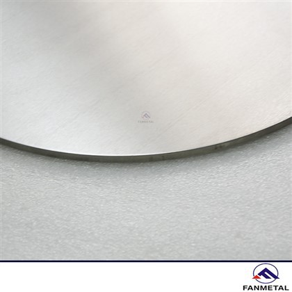 Cakera Niobium (Nb).